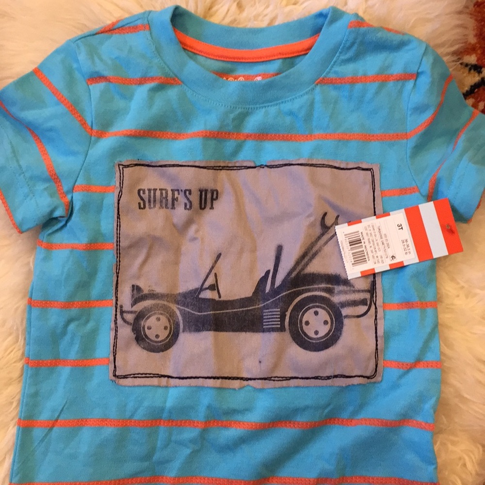 3/$20. 3T NWT Cat & Jack surfs up tee